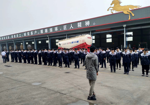 售后：强服务大企业